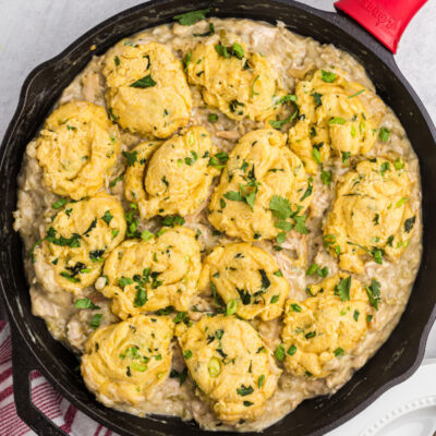 cast iron skillet with chicken salsa verde