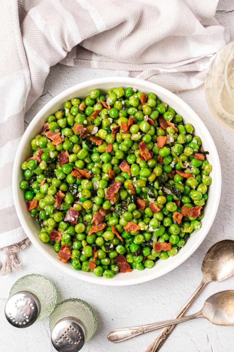 bowl of peas with basil and bacon