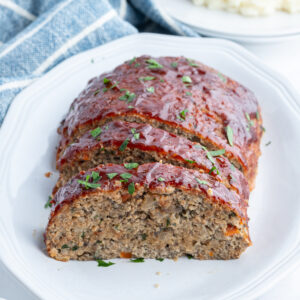 ground turkey meatloaf on platter, sliced
