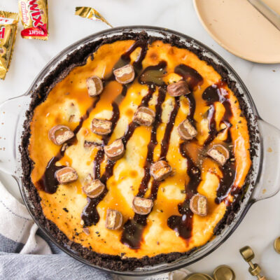 twix cheesecake pie