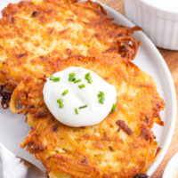 potato latkes with sour cream