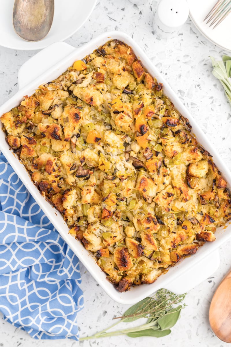 white casserole dish of shiitake mushroom stuffing