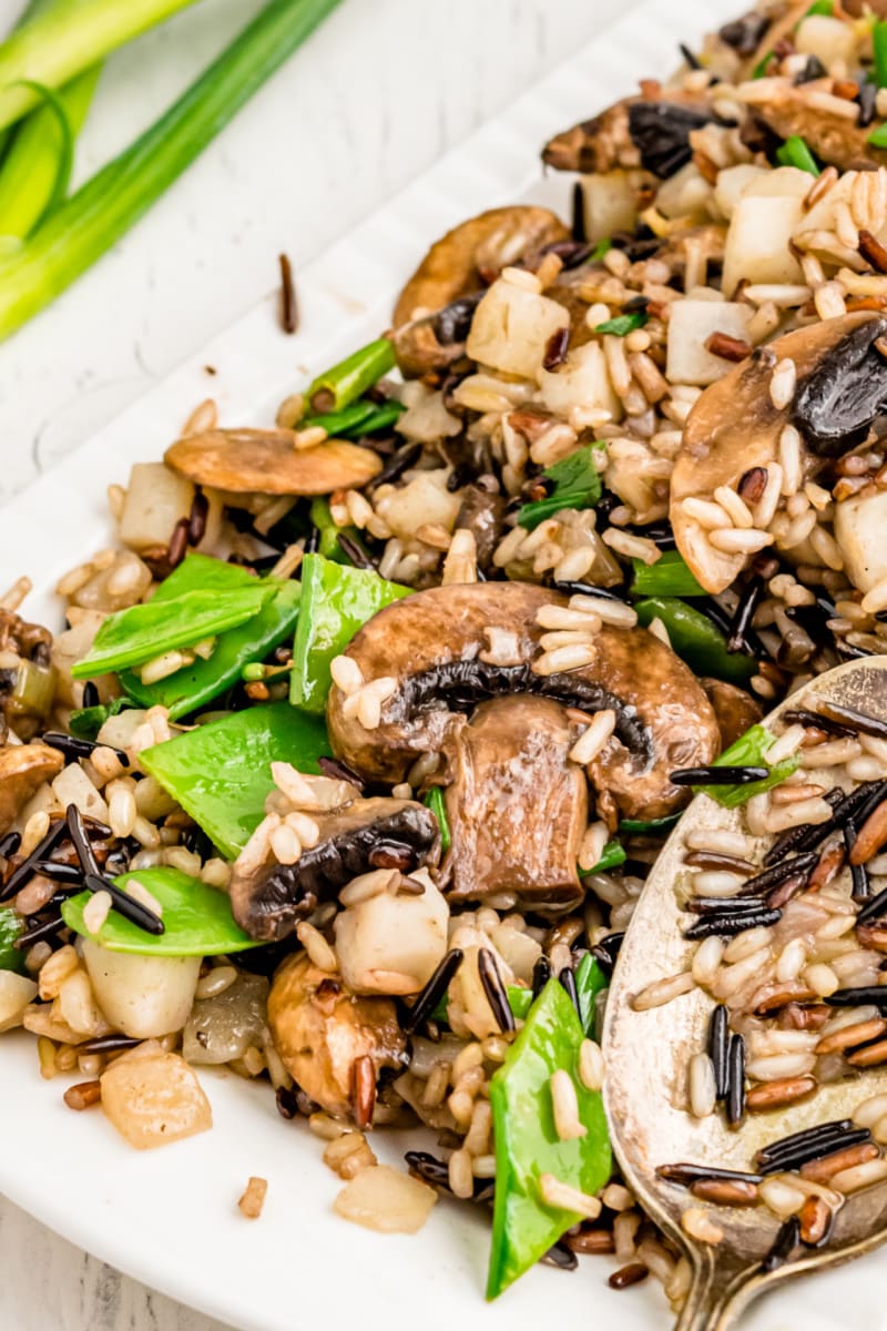 wild rice with snow peas and mushrooms