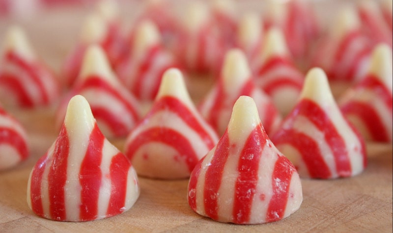 candy cane kisses