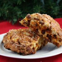Cinnamon Eggnog Scones