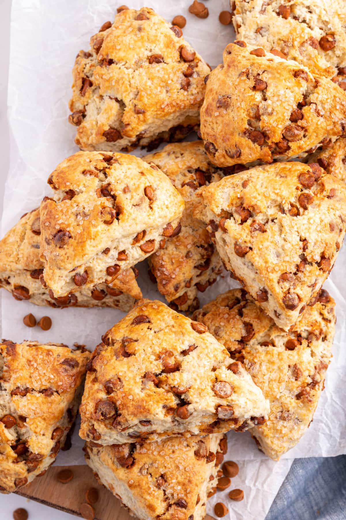 cinnamon eggnog scones