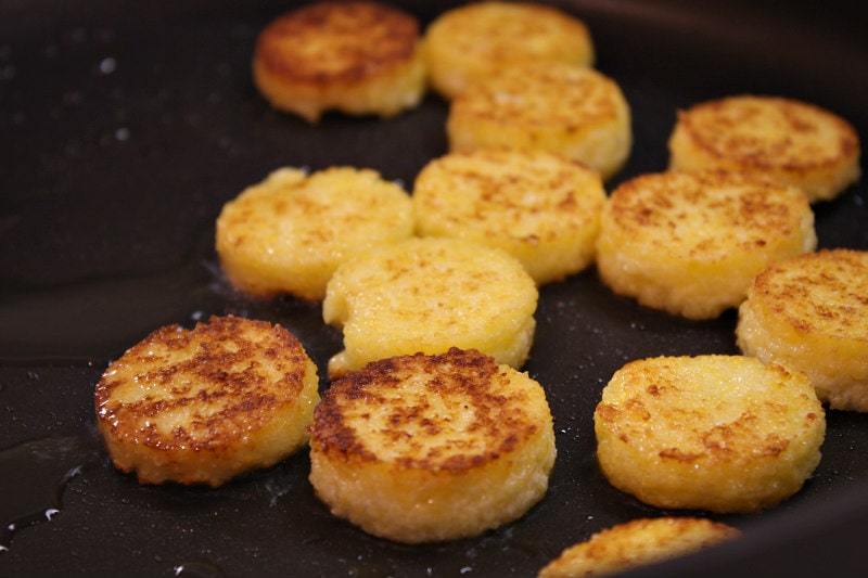 How to Make Sundried Tomato Polenta Bites