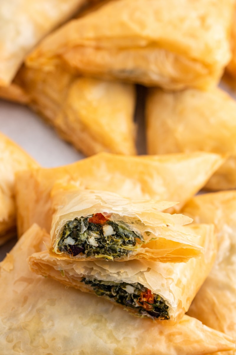 spinach phyllo triangles