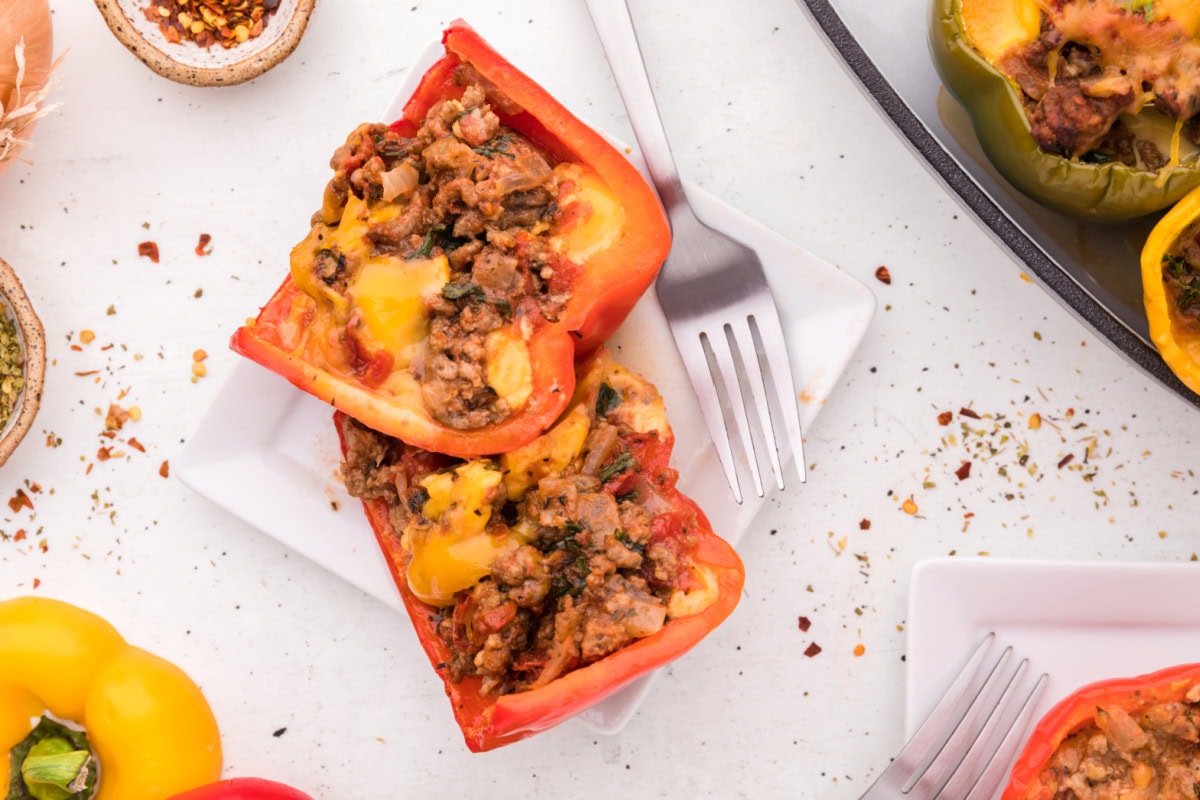 beef stuffed peppers cut in half