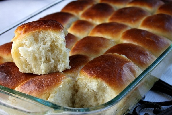 Easy Dinner Rolls - Recipe Girl
