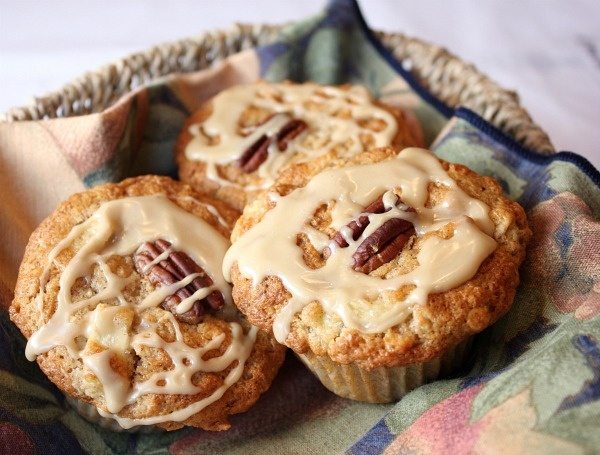maple glazed apple muffins