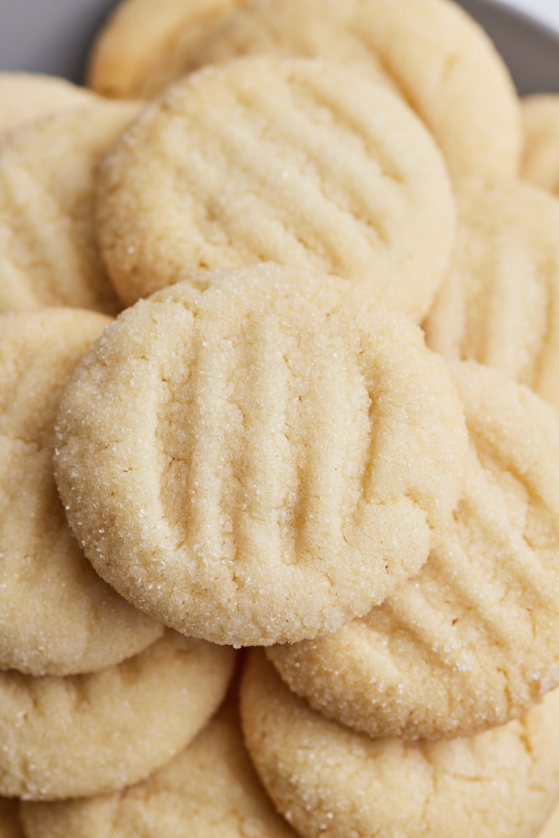 amish sugar cookies stacked