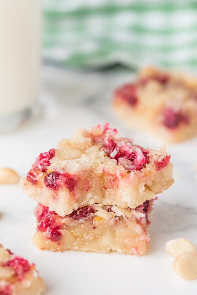 stack of two cranberry macadamia bars