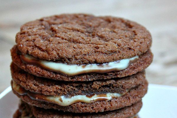 Chocolate Mint Filled Cookies recipe by RecipeGirl.com