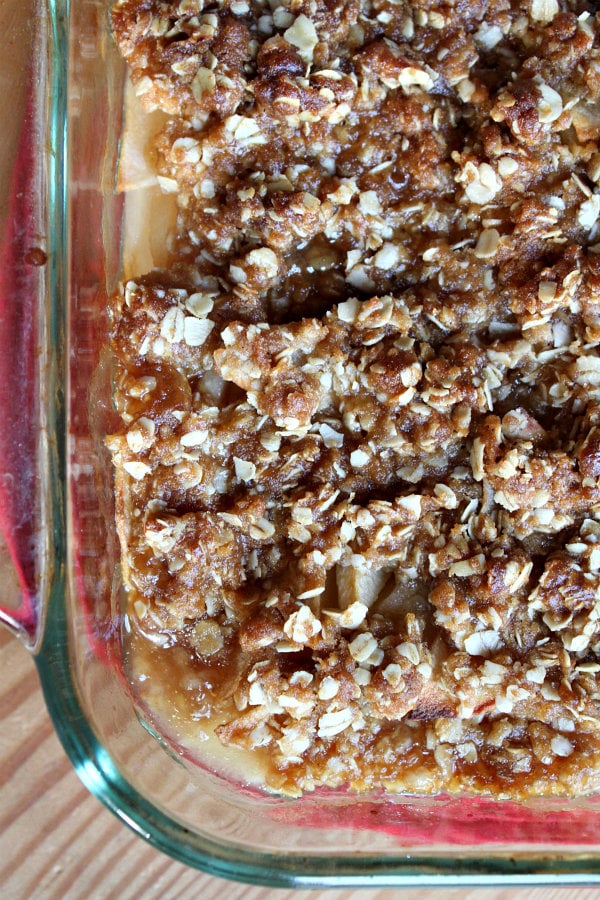 apple crisp in a pyrex pan just out of the oven