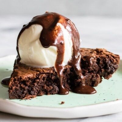 Brownie Pie a la Mode - Recipe Girl