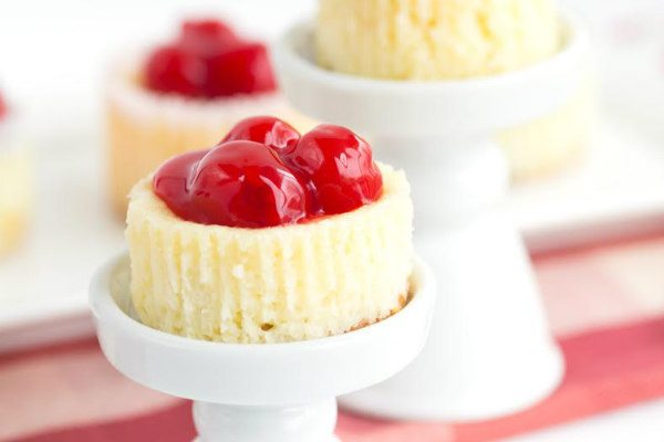 Cherry Cheesecake Bites recipe from RecipeGirl.com Mini Cherry Cheesecake Bites recipe from RecipeGirl.com