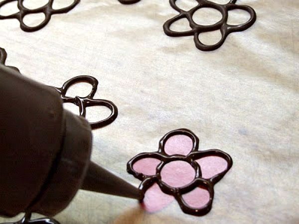 how to make chocolate flowers