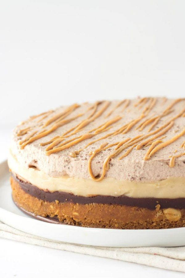 Chocolate Peanut Butter Pie recipe - from RecipeGirl.com