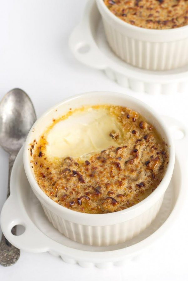 Classic recipe for Crème Brûlée - from RecipeGirl.com