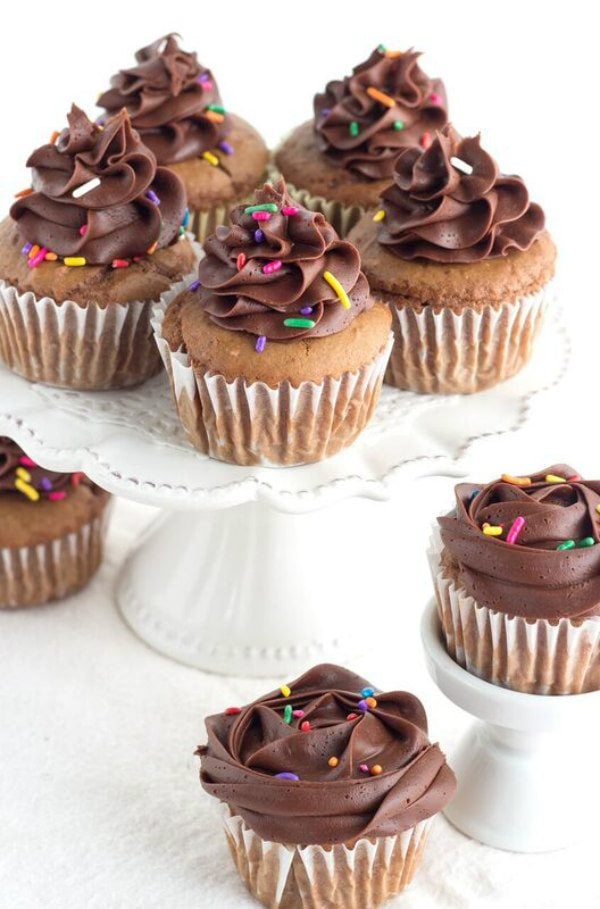 Easy Moist Chocolate Cupcakes Recipe