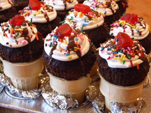 ice cream cone cupcakes