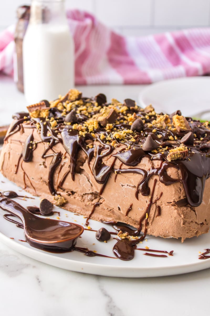 fudgy chocolate peanut butter cup icebox cake on a plate