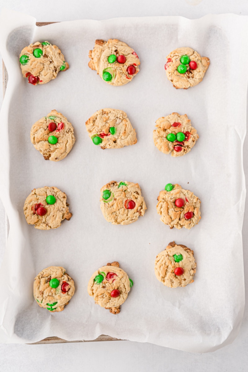 baking tray with baked mountain christmas cookies