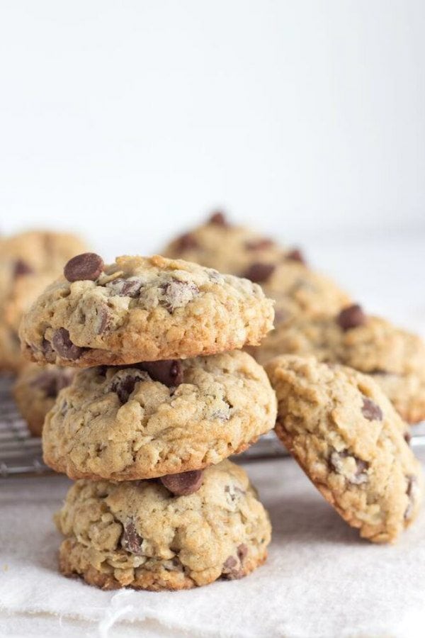 Oatmeal Chip Cookies Recipe