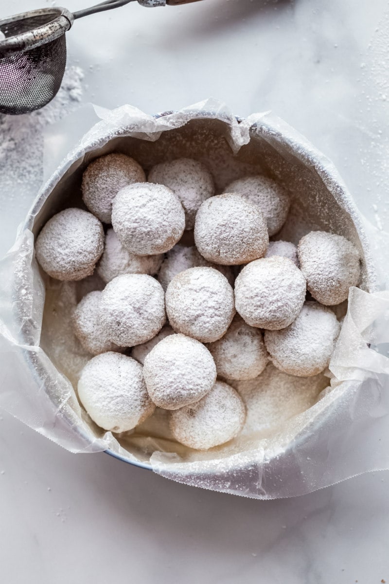 Powdered sugar covered Pecan Sandies