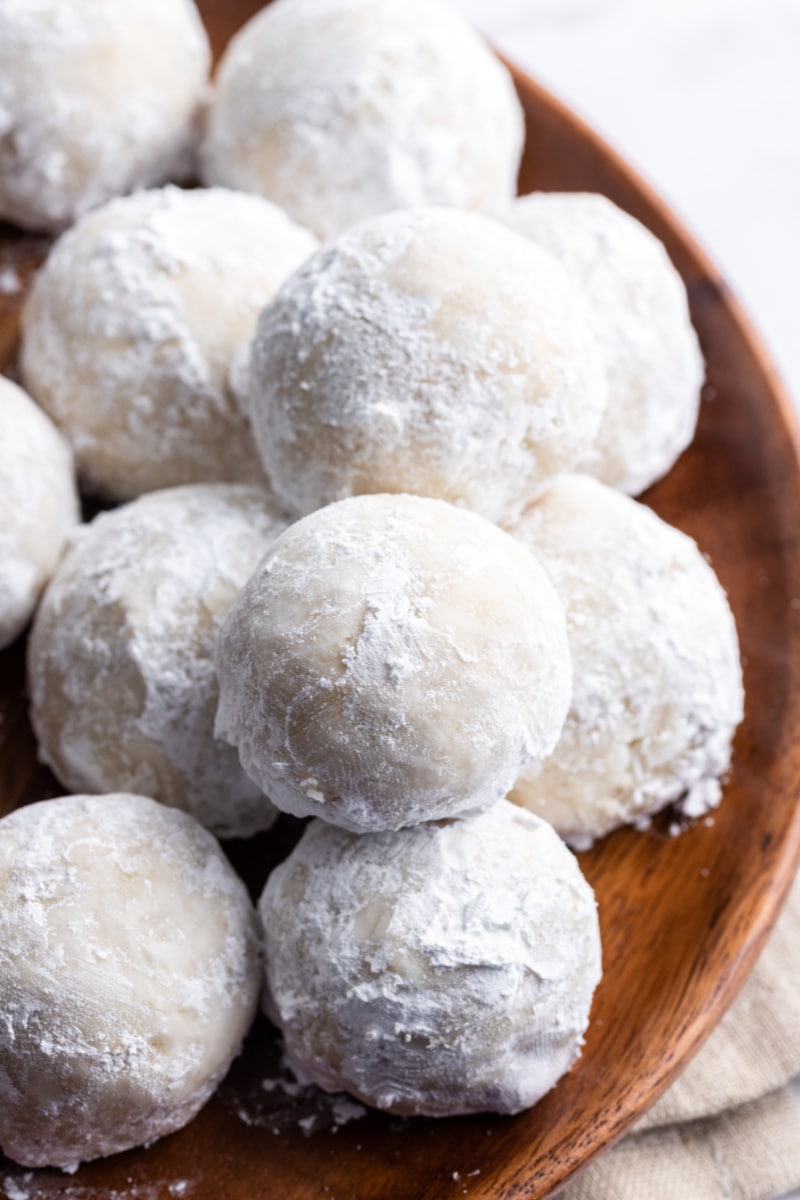 snowballs in a bowl