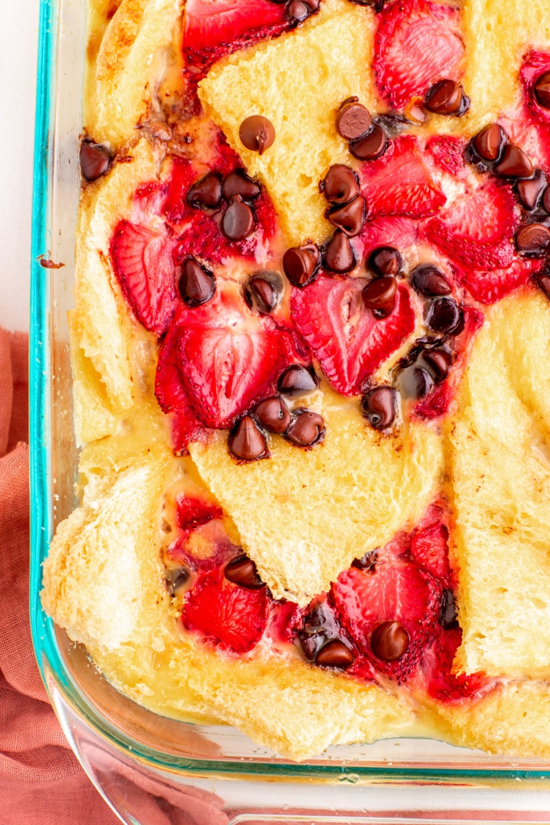 strawberry chocolate chip bread pudding