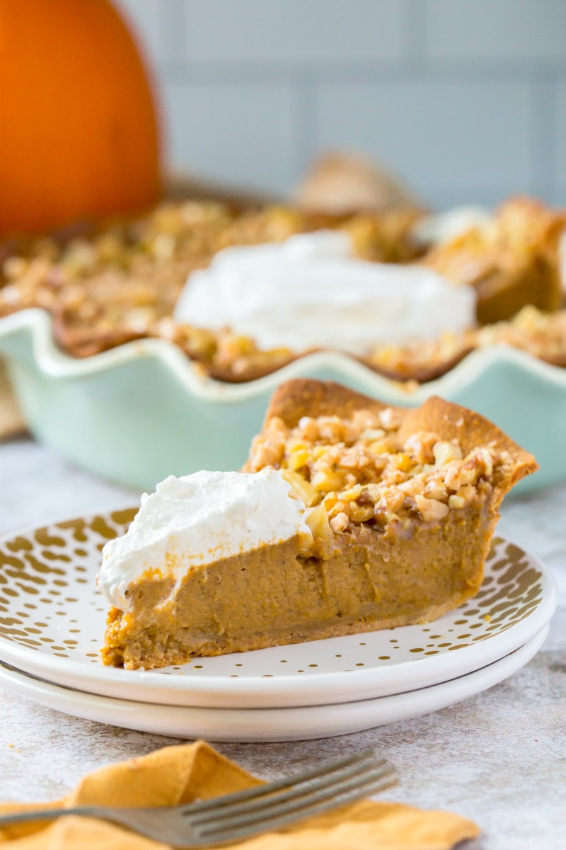 Pumpkin Pie with Toffee Walnut Topping