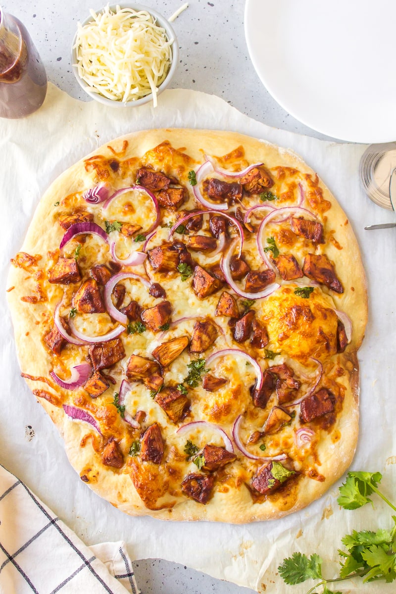 barbecued chicken pizza