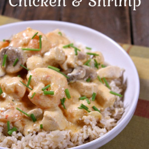 Deluxe Chicken & Shrimp in a white bowl