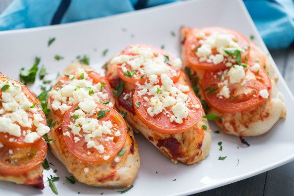 Feta Topped Broiled Chicken recipe from RecipeGirl.com #feta #topped #broiled #chicken #dinner #ww #weight #watchers #weightwatchers #recipe #RecipeGirl Feta Topped Broiled Chicken