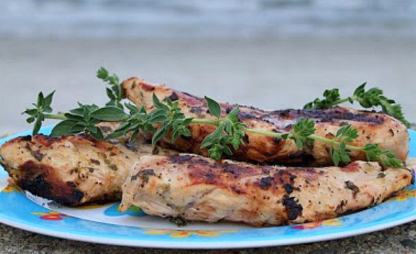 Grilled Chicken with Lemon and Oregano Image