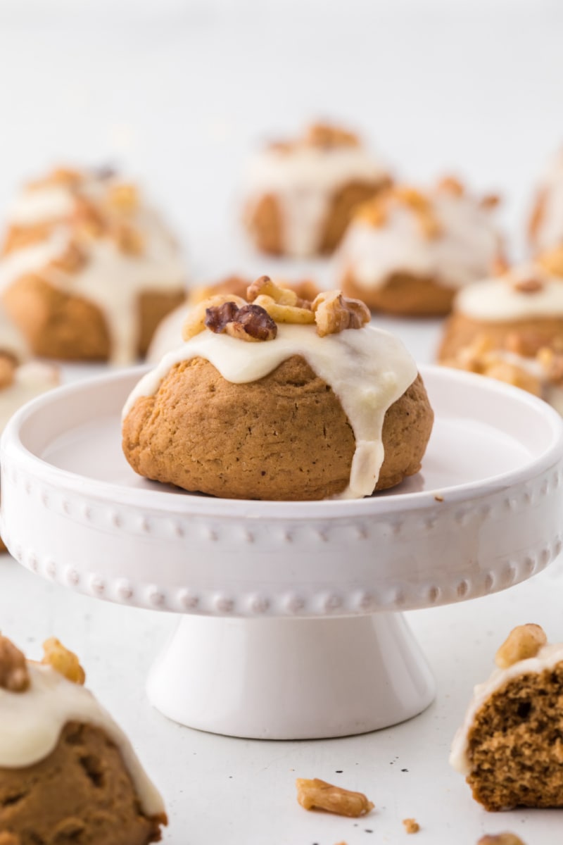 maple walnut spice cookie on a display platter