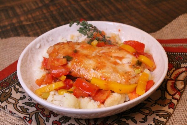 Sauteed Chicken with Tangy Tomato Sauce 