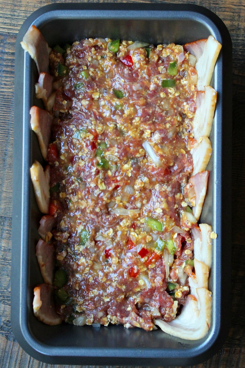 Bacon Wrapped Meatloaf recipe from RecipeGirl.com #bacon #wrapped #meatloaf #recipe #RecipeGirl How to Make Bacon Wrapped Meatloaf : add the meat mixture to the pan