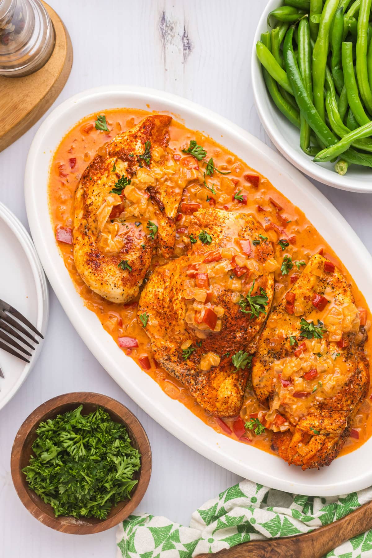 platter of smothered chicken