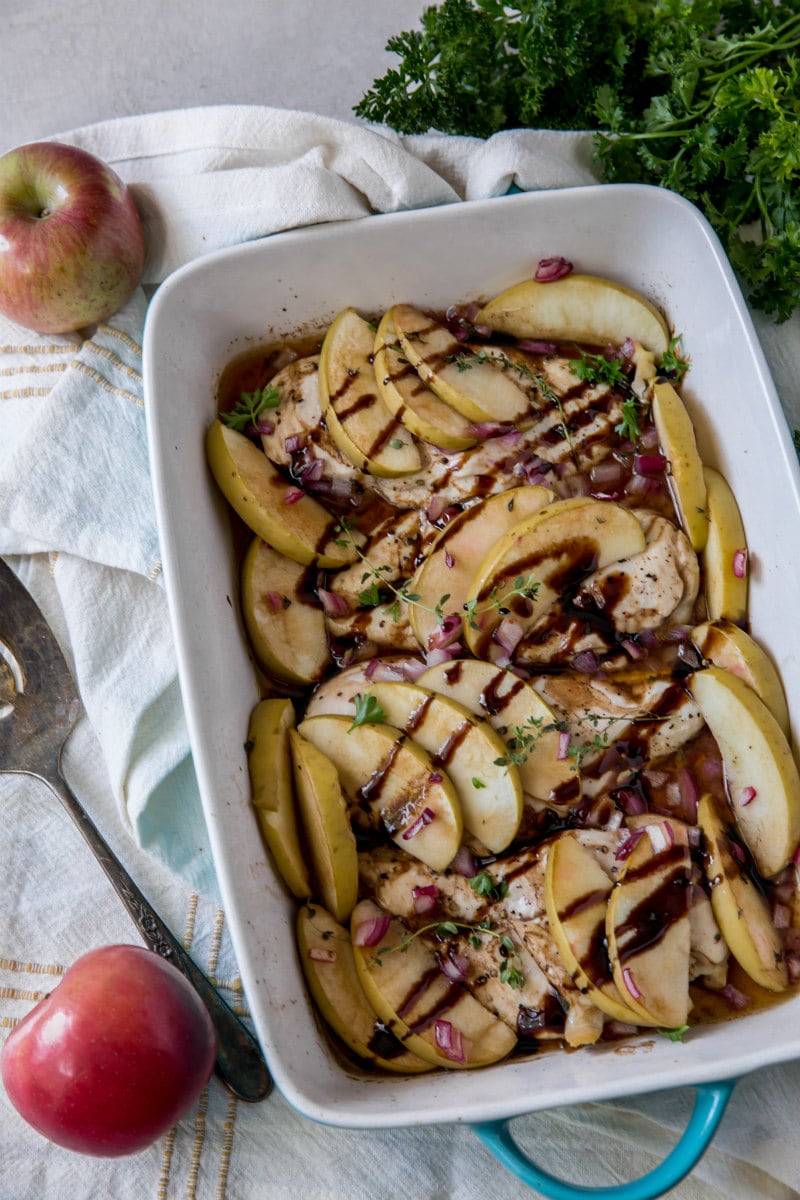 apple thyme chicken