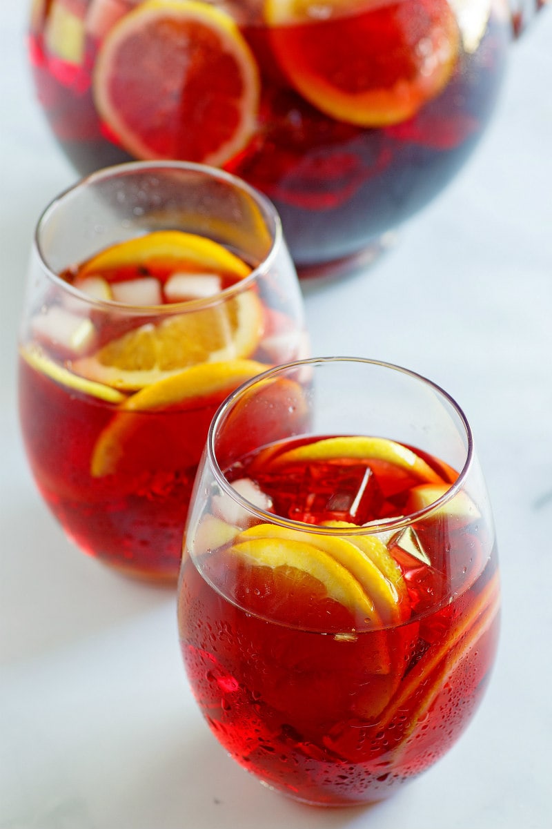 glasses of winter spiced red wine sangria