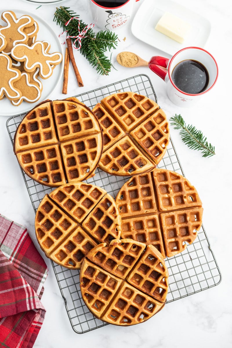 gingerbread waffles on cooling rack