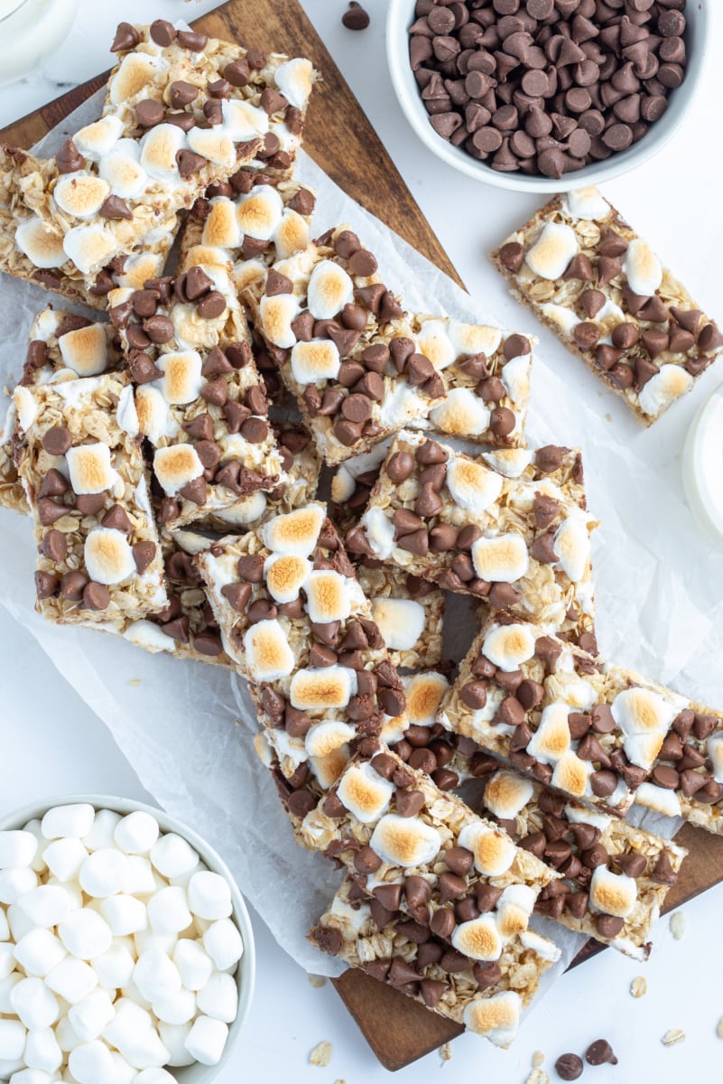 s'mores granola bars