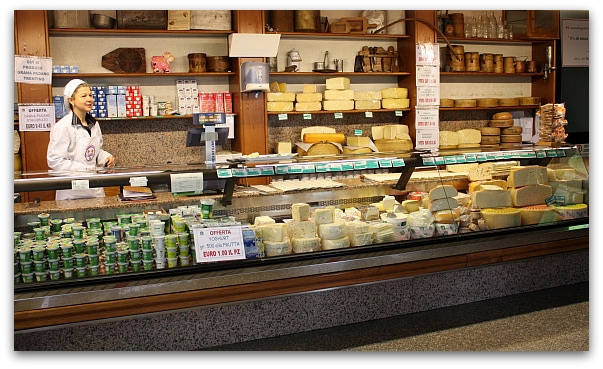 searching for the best cheeses… in italy