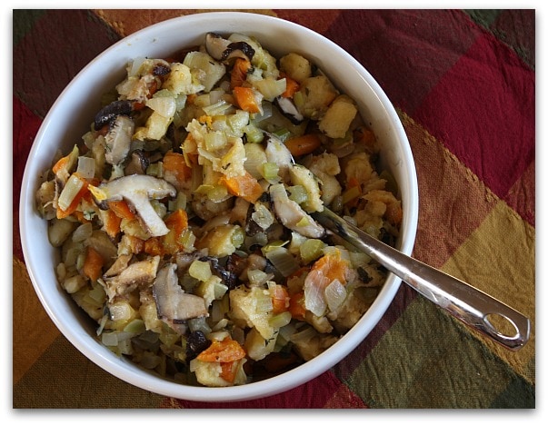 Traditional Thanksgiving Dinner Menu: the stuffing