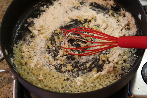 Spinach Mac n' Cheese 4 flour in skillet