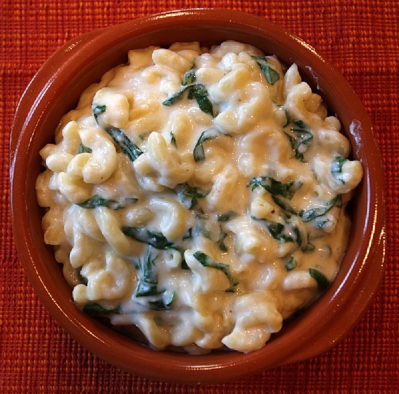 Spinach Macaroni and Cheese recipe from RecipeGirl.com bowl of spinach macaroni and cheese