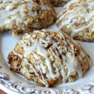 cinnamon bun scones on a white platter